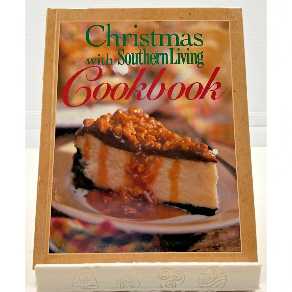 Christmas‎ with Southern Living Cookbook by Oxmoor House Hardcover